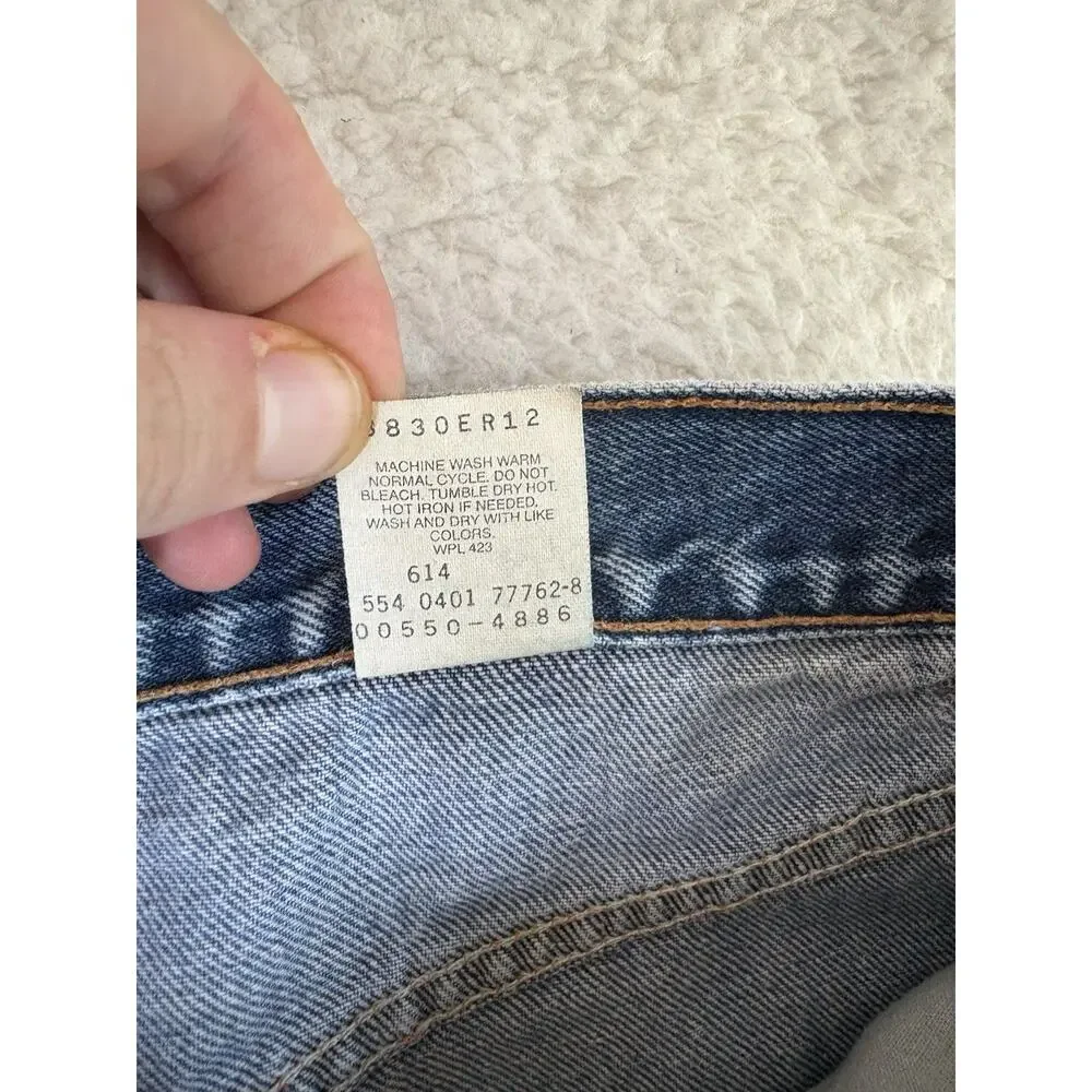 Vintage Levis Jeans Mens 36x30 Blue 550 Relaxed Fit Denim Made In USA Red Tab